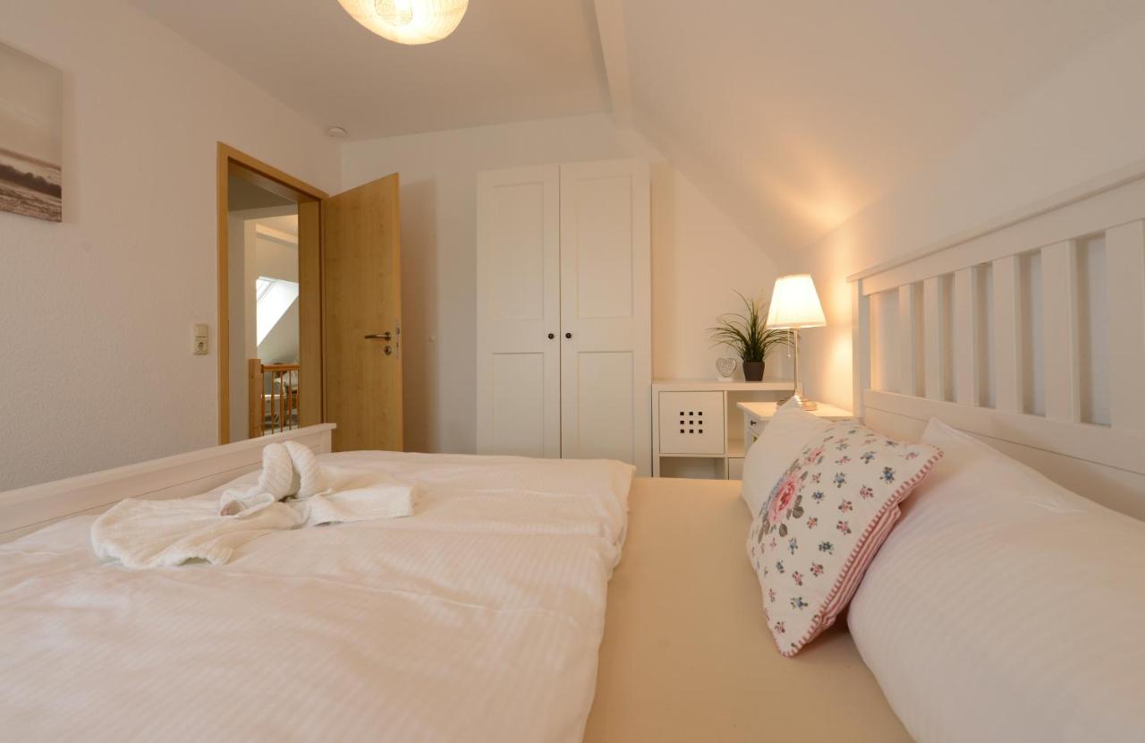 Ferienwohnung Seestern Fuer 6 Personen Mit Kamin & Terrasse Boltenhagen  Zewnętrze zdjęcie